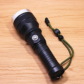 Đèn Pin Cao Cấp LED X10 T6 Siêu Sáng, Tay Cầm Chắc Chắn (Đã bao gồm pin và sạc)