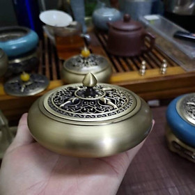 Mua Lư xông trầm làm bằng đồng đúc