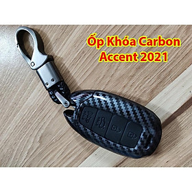 Bao Da Carbon Dành Cho Xe Hyundai Accent 2021 - 4 Nút kèm móc khóa đẹp