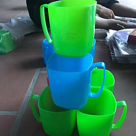 Cốc nhựa,Bình đựng nước hàng Việt Nam