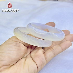 Vòng tay liền khối đá mã não trắng ánh - Ngọc Quý Gemstones