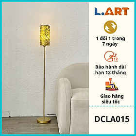 Đèn cây đứng vàng sang trọng cho phòng khách không gian nhỏ DCLA015
