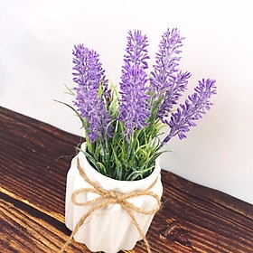 Hoa giả - Hoa Lavender kèm giỏ cói, bình cắm sẵn , cành hoa