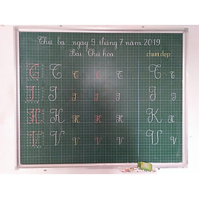 Bảng từ xanh viết phấn kẻ ô li tiểu học kích thước : 1x1,2m