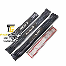 Bộ ốp bậc cửa, nẹp bước chân mazda 3 2020 vân carbon