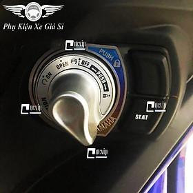 Miếng Dán Ổ Khóa Smartkey Titan Xe Exciter 155, Exciter 2021 - 2022 MS4339
