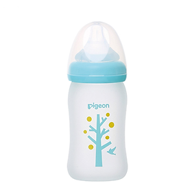 Bình thủy tinh đựng sữa cho bé sơ sinh Pigeon (Phiên bản giới hạn)