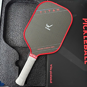 Vợt Wi-ka Titan chơi Pickleball siêu bền, kiểm soát bóng tốt với mặt vợt bằng TITANIUM VÀNG - Chính hãng