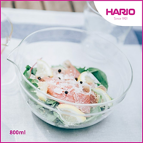 Mua Tô trộn có vòi rót HARIO 800ml chất liệu thủy tinh chịu nhiệt (đường kính 16cm  dùng được lò vi sóng) - Mixing Bowl with Spout 800 KB-80-BK