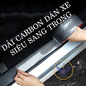 Miếng dán chống xước bậc cửa, cốp xe ô tô mạ cacbon 5D cao cấp