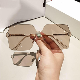 Kính xinh, Kính râm màu Nâu sang chảnh thời thượng + tặng Tuavit Kính xinh mini đa năng