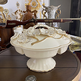 Mua Khay đựng mứt  bánh kẹo chân cao xoay 360 độ CB21khaymut2 mang phong cách tân cổ điển sang trọng - Chất liệu sứ họa tiết hoa mai đáp nổi