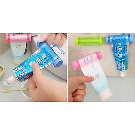 Mua Dụng Cụ Kẹp Kem Đánh Răng Kèm Móc Hít Tường Tiện Lợi