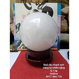 Quả Cầu Đá Thach Anh Trắng Phong Thủy Có Tặng Kèm Đế Gỗ Xoay