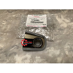 Đuôi tay mở cửa ngoài Mitsubishi Triton, Pajero Sport 5716A065