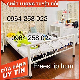 Giường lưới trắng đan chéo - ngang 1m8 dài 2m.