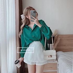 Sét bộ đồ nữ áo sơ mi xanh thanh lịch phối quần đùi xếp tầng duyên dáng giúp nàng nổi bật dạo phố, đi biển