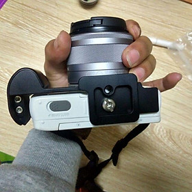 Báng cầm (L - plate) dành cho Canon EOS