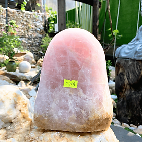 Mua Núi đá thạch anh hồng NHASAN T709  nặng 3.02kg  kích thước: cao 16.5cm x ngang 13.5cm x dày 9cm