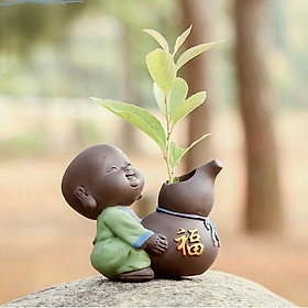 Tượng Tiểu Và Chậu Gốm Cầu Phúc 01_Tặng kèm 1 móc khóa mèo con ngồi hộp