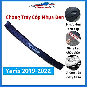 Ốp chống trầy cốp ngoài nhựa đen cho Yaris 2019-2020-2021-2022 dán cốp sau chống xước trang trí xe