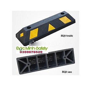 Mua cục chặn lùi bánh xe oto  cục cao su chặn oto