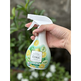 Chai Xịt Khử Mùi, Làm Thơm Quần Áo 300ml Nhật Bản 