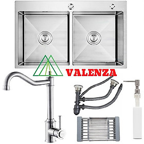 Combo chậu rửa bát Valenza sus304 hai hố cân 7843, vòi rửa bát Valenza sus304 cổ điển 2 đường nước, rổ inox, bình xà phòng