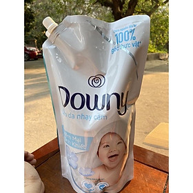 Nước xả vải Downy cho Da nhạy cảm túi 3l