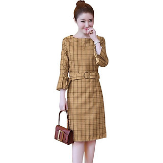 Đầm suông caro vàng kèm dây thắt eo