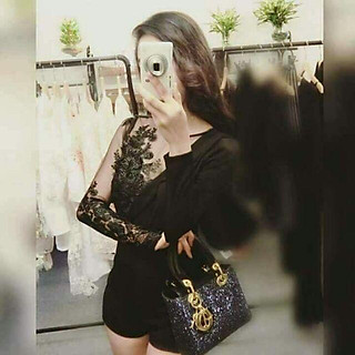 Jump ngắn tay dài lưới thêu 1 bên