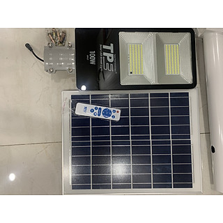 ĐÈN ĐƯỜNG NĂNG LƯỢNG MẶT TRỜI 100W