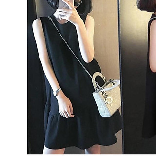 Đầm hạ eo đen nhúng đuôi cá