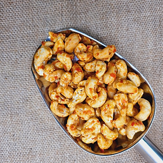 Hạt điều rang tỏi ớt O'Casso