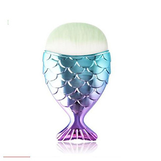 Cọ trang điểm đuôi cá chuyên nghiệp