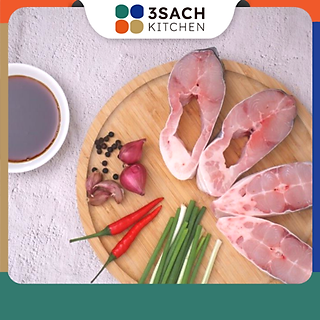 Cá basa kho tộ 3S khay 600gr - Nguyên liệu đã được sơ chế