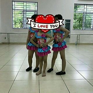 Đồ bơi bé gái hình công chúa Elsa xinh xắn