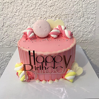 Bánh kem trang trí size 15cm - Mẫu 04