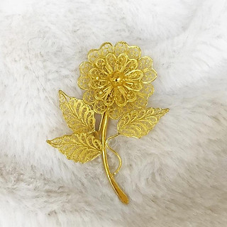 Trâm cài áo mạ vàng