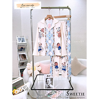 (40-58kg) Đồ bộ lụa cao cấp đùi-TNQD-TDQD. Đồ bộ đùi lụa. Đồ bộ Tay ngắn quần dài. Đồ bộ Tay dài quần dài. gấu lotso-gấu pooh-chuột minnie-vịt daisy-con mèo-mảnh ghép-thỏ dâu-voi con-gấu trắng-doraemon-cún/chó-chim cánh cụt-gấu teddy-cô bé-con mèo