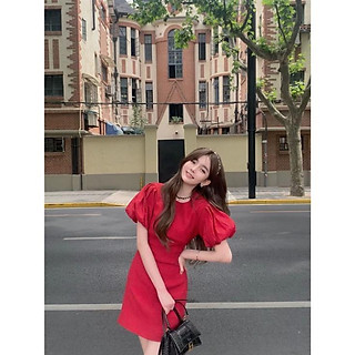 Đầm đỏ tay búp phồng dáng chữ a vải gấm