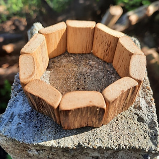 Lắc Vòng Tay Sánh Cành - Trầm Núi Tự Nhiên