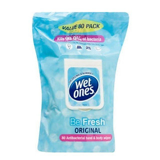 Khăn giấy ướt diệt khuẩn Wet Ones - QT074