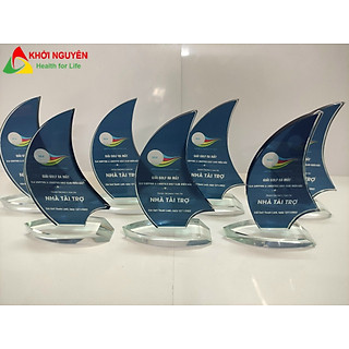 CÚP PHA LÊ CÁNH BUỒM NHỌN