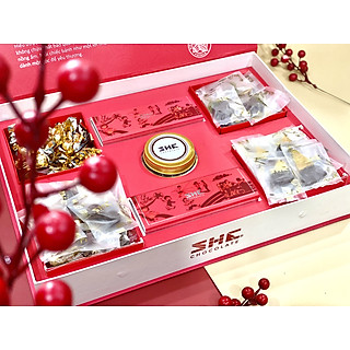 Bộ Quà Tết 2024 - Tết Đoàn Viên SHE Chocolate - Quà tặng, quà biếu Tết Sang trọng, lịch sự, đẳng cấp