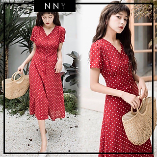 Váy đỏ họa tiết chấm bi tay ngắn cổ V - V076