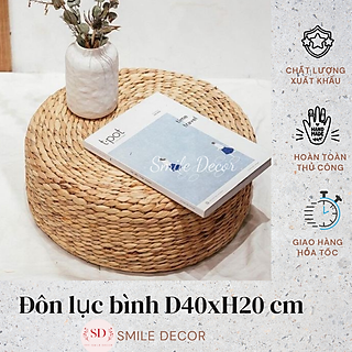 Ghế đôn đa năng đan lục bình hình tròn Smile Decor dùng để ngồi, làm bàn thấp, ghế gác chân, trang trí glamping, camping