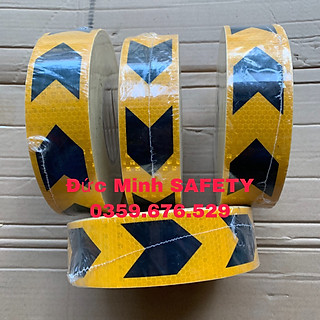 decal mũi tên vàng - đen có phản quang