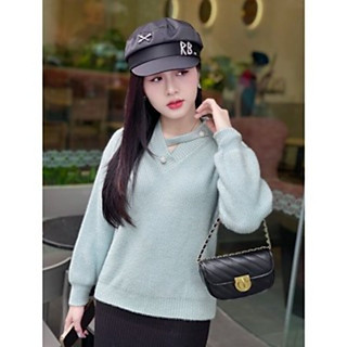 Áo len nữ lông thỏ dầy dạn cổ hở - đính cúc điệu đà