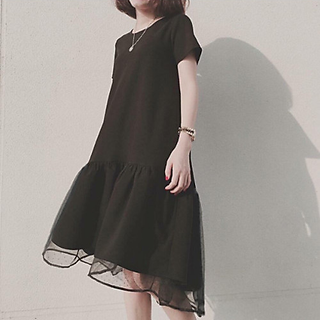 Đầm suông công sở đuôi cá phối lưới 2 tầng đen - DCS233